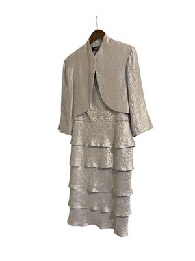 2 Piece R&M Richards Silver Shimmer Tiered Dress With Jacket Size 18